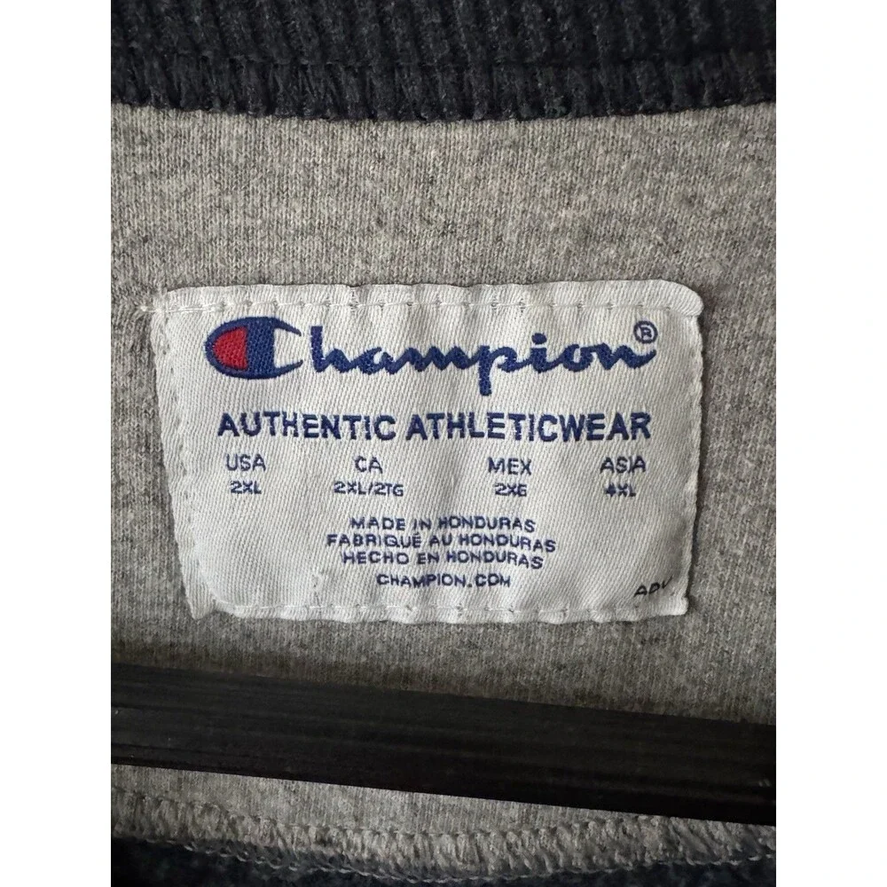 Champion Crewneck Sweatshirt Mens XXL 2XL Gray Embroidered Logo Pullover